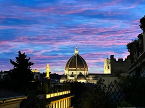 Garden Blue, Florence